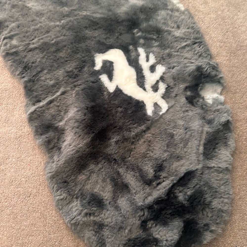 Luxurious Gray Genuine Sheepskin Rug with White accent
